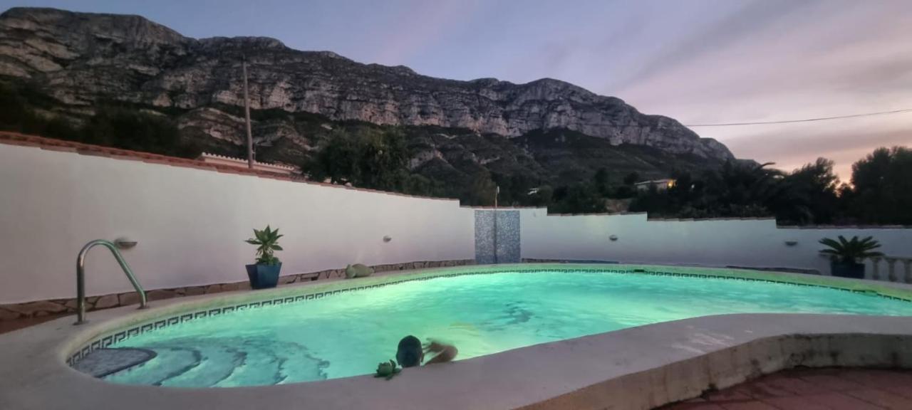 Agradable Casa Con Piscina Privada Y Jardin Villa เดเนีย ภายนอก รูปภาพ